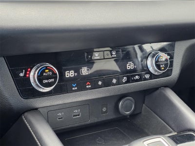 2024 Mitsubishi Outlander PHEV SEL