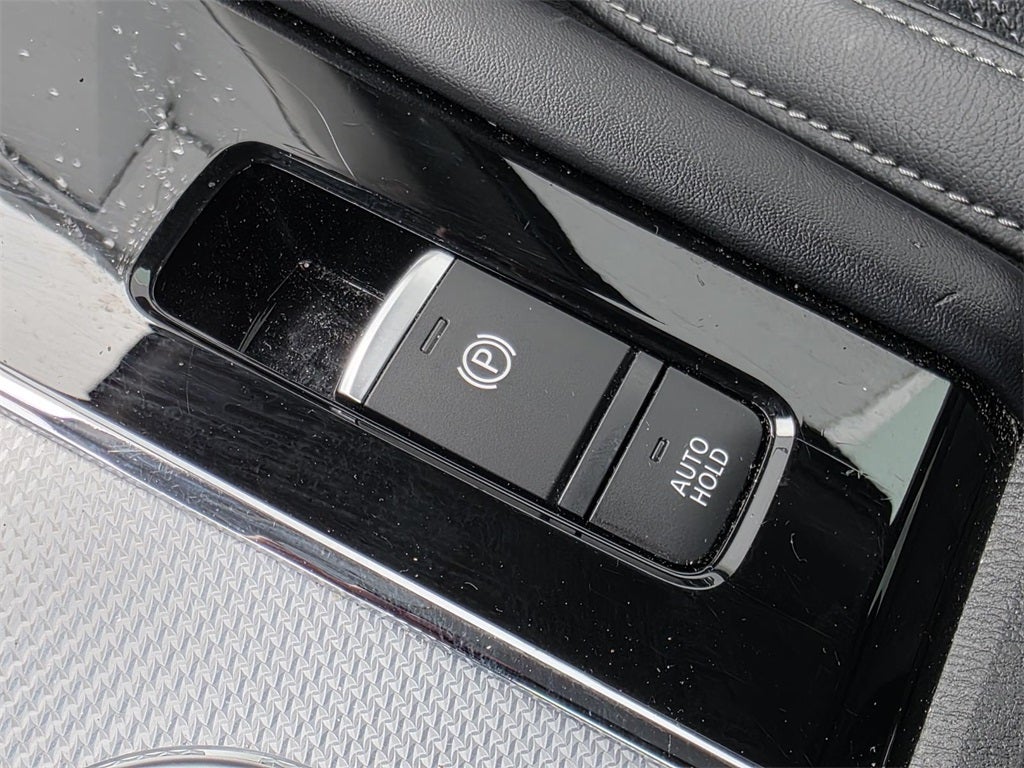 2024 Mitsubishi Outlander PHEV SEL