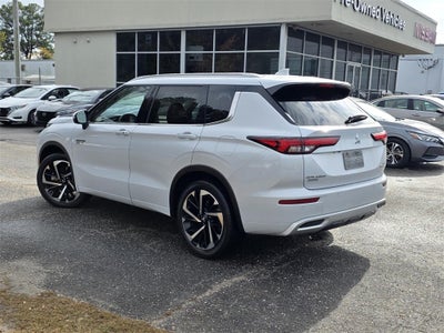 2024 Mitsubishi Outlander PHEV SEL