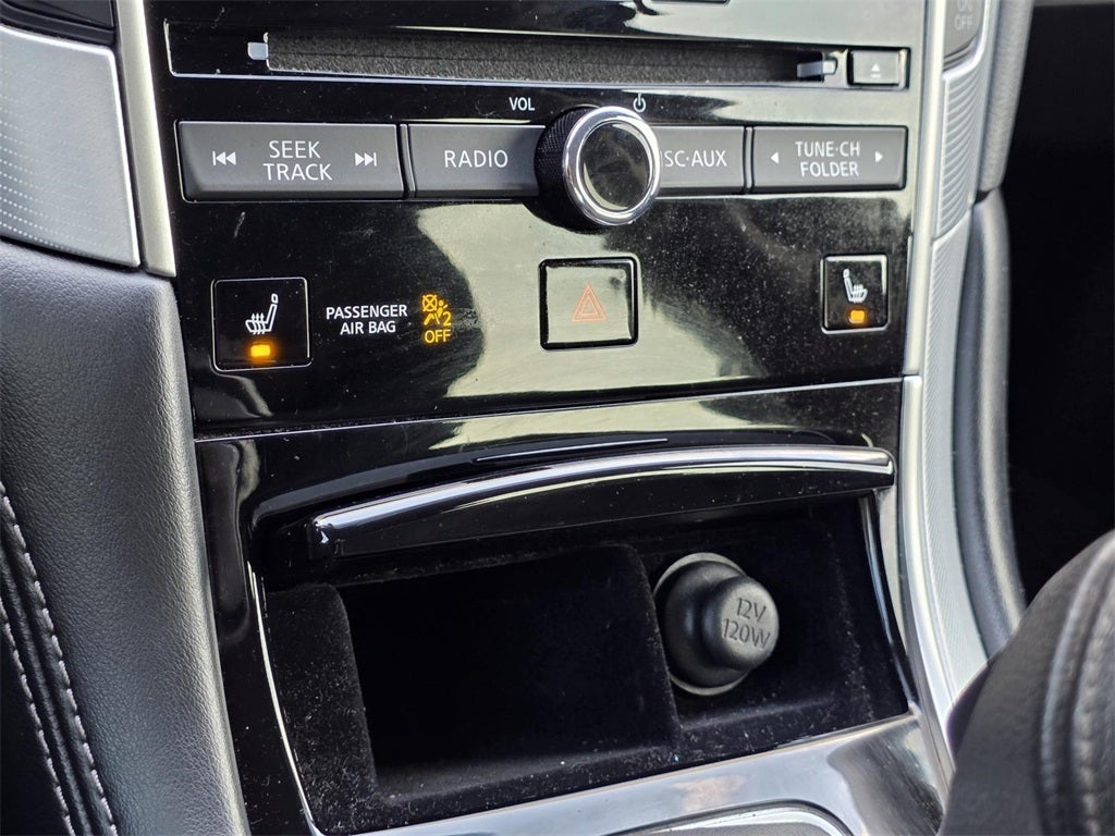 2022 INFINITI Q50 LUXE