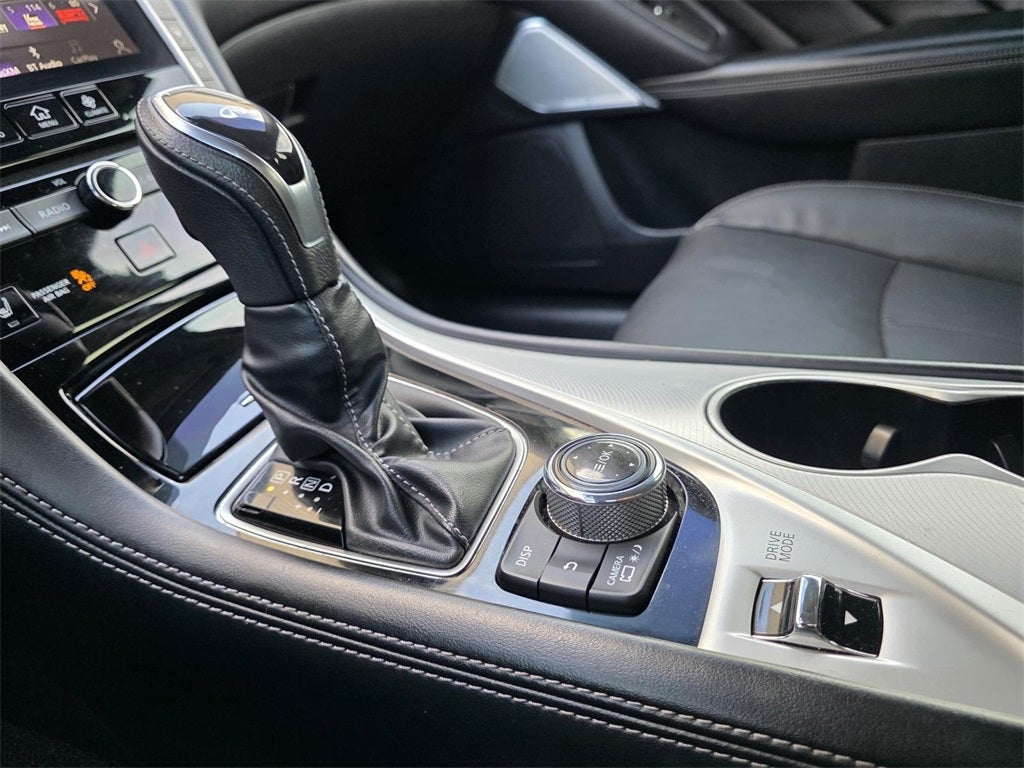 2022 INFINITI Q50 LUXE