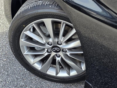 2022 INFINITI Q50 LUXE