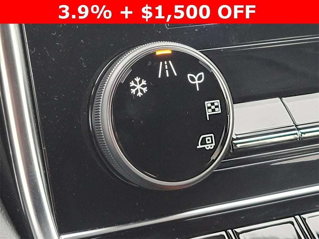 2025 Nissan Armada Platinum