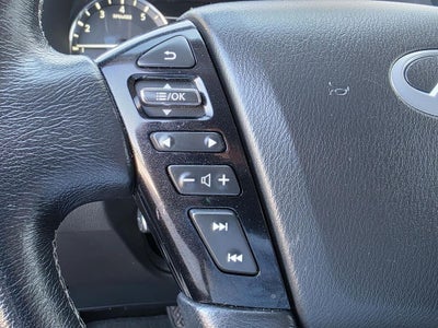 2023 INFINITI QX80 LUXE