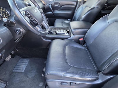 2023 INFINITI QX80 LUXE