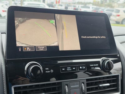 2024 INFINITI QX80 LUXE