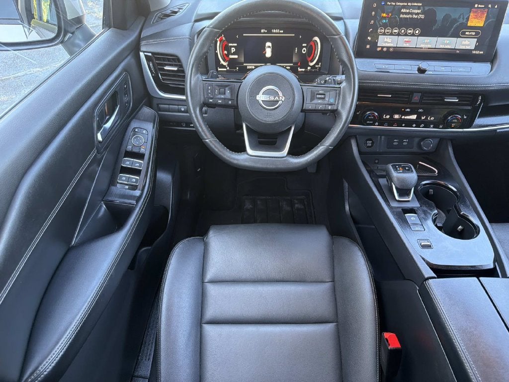 2024 Nissan Rogue SL