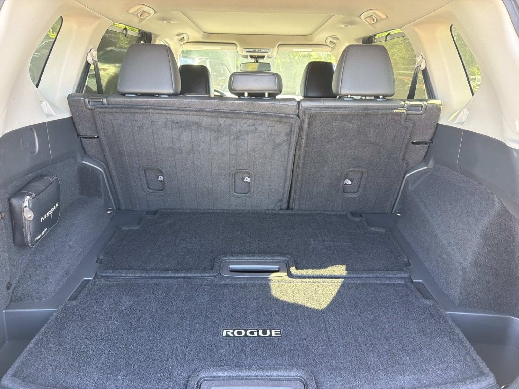 2024 Nissan Rogue SL