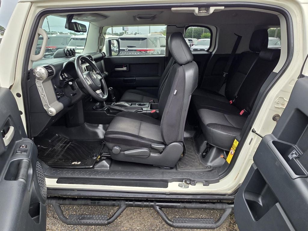 2012 Toyota FJ Cruiser Base