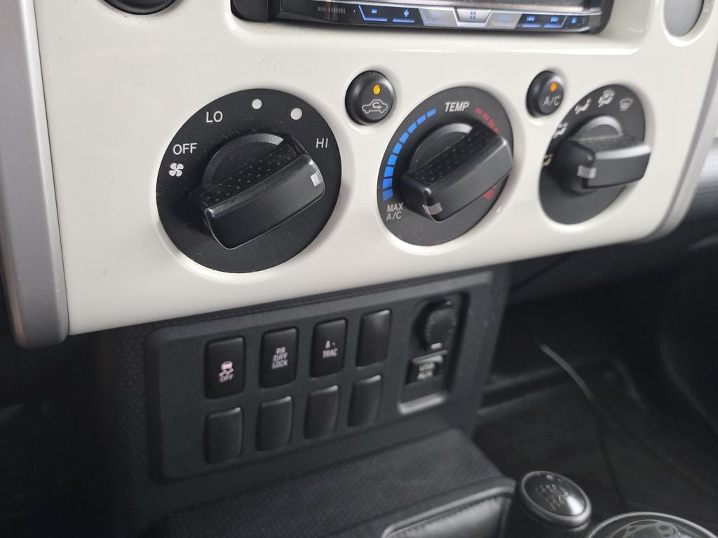 2012 Toyota FJ Cruiser Base