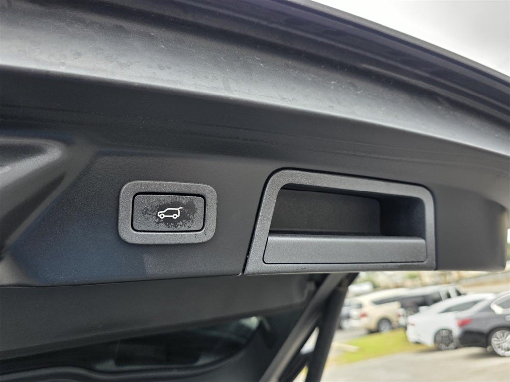 2018 Land Rover Range Rover Velar SE R-Dynamic