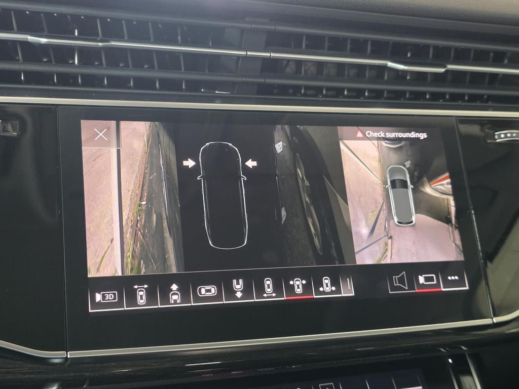 2021 Audi Q7 55 Premium Plus quattro