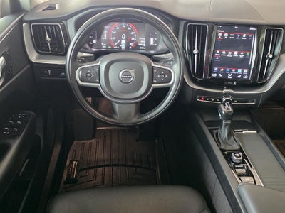 2019 Volvo XC60 T6 Momentum